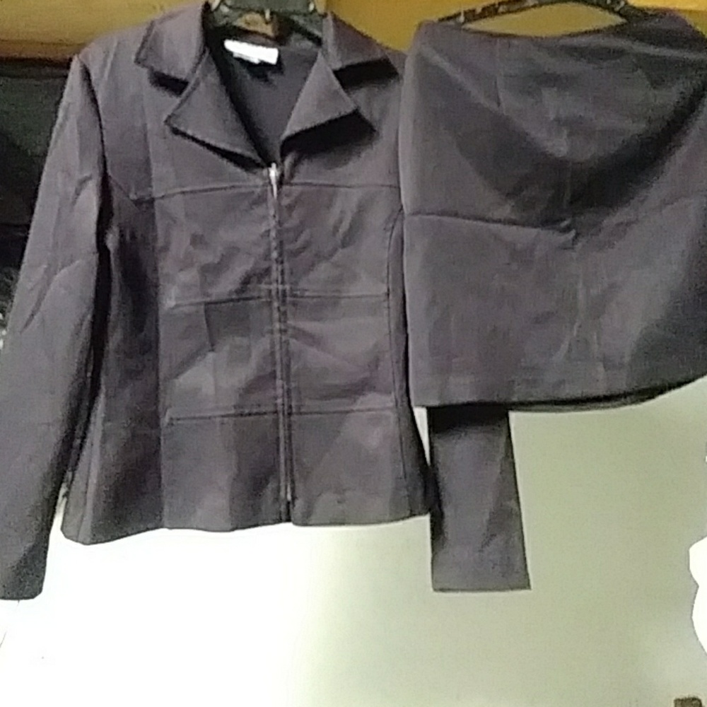 LA BELLE Jacket and skirt
